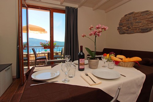 AL TERRAZZO APPARTAMENTI - Tronco - Corteccia - Bilocale vista lago